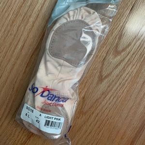 SoDanca ballet flats